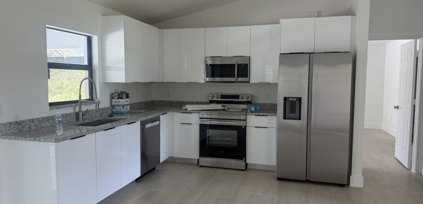 8285 Agate St. Port Charlotte FL