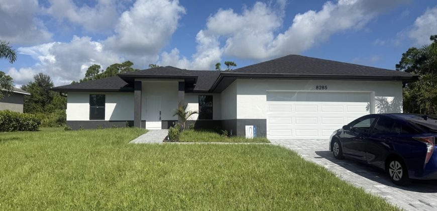 8285 Agate St. Port Charlotte FL